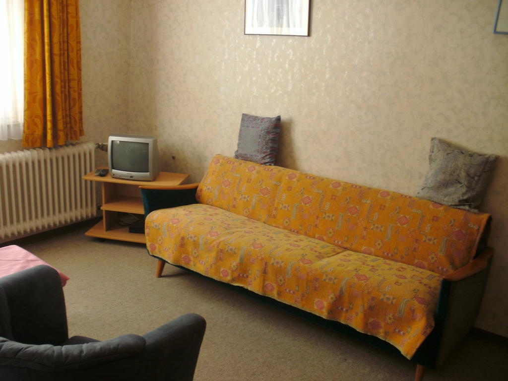 Landhotel Zum Schiff Laurenburg Room photo